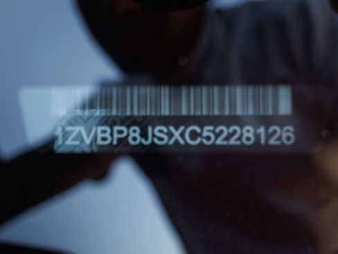 Used 2012 Ford Mustang Shelby GT500 w/ Electronics Pkg RWD image 89