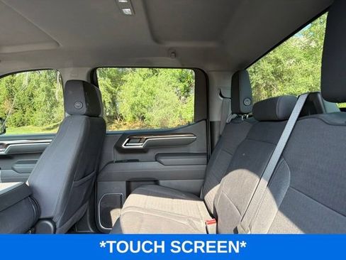 Used 2025 Chevrolet Silverado 1500 LT AWD/4WD image 7