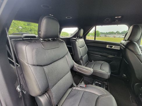 Used 2020 Ford Explorer ST w/ ST Street Pack AWD/4WD image 35