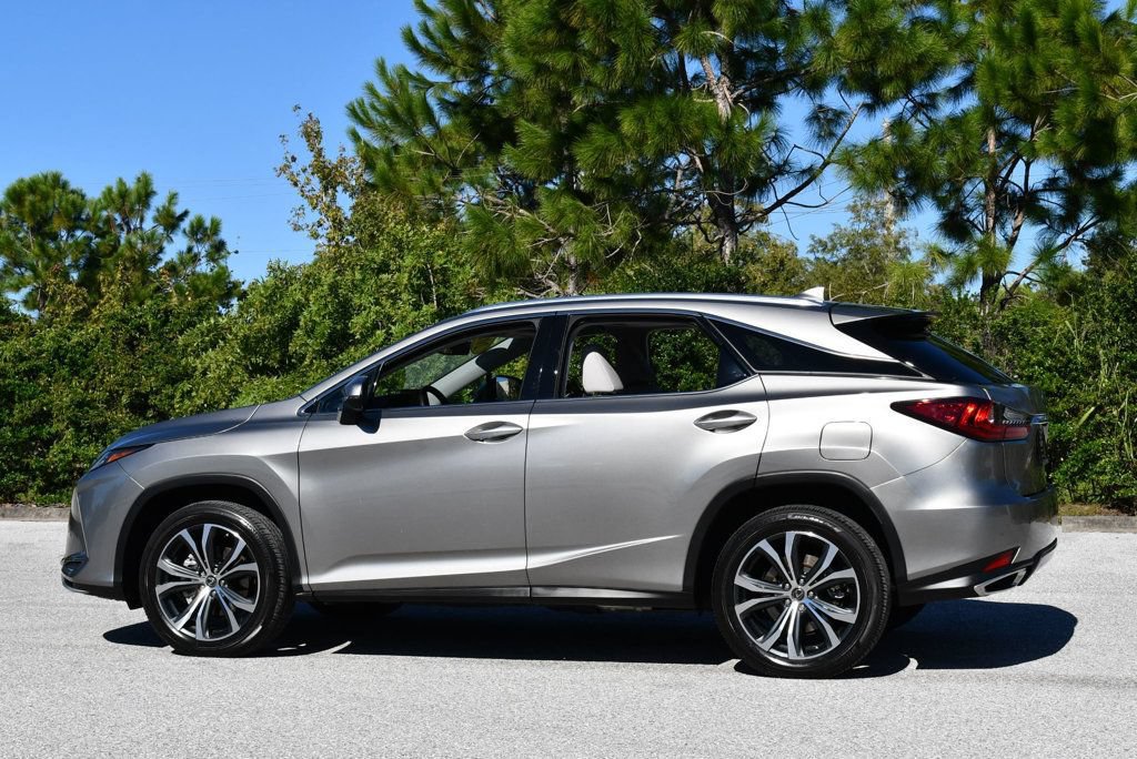 Used 2022 Lexus RX 350 FWD w/ Premium Package image 4