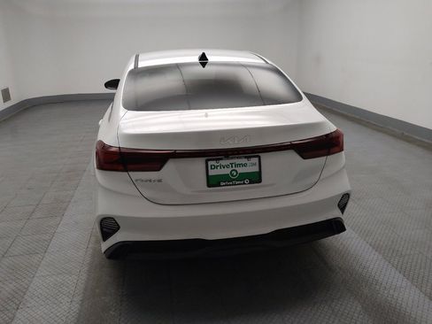 Used 2022 Kia Forte LXS image 6