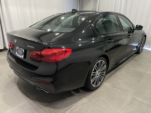 Used 2019 BMW 540i xDrive w/ M Sport Package AWD/4WD image 4