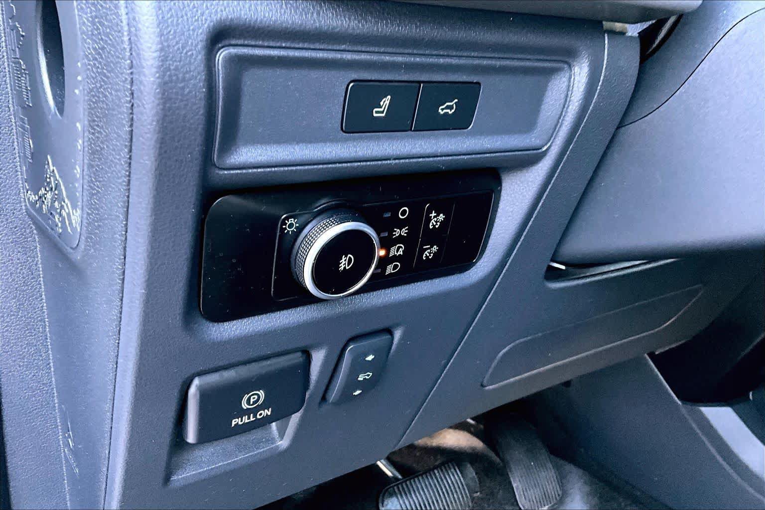 Used 2024 Ford Expedition Max XLT AWD/4WD image 33