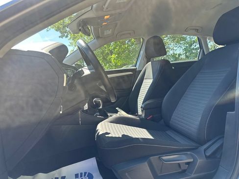 Certified 2024 Volkswagen Jetta S FWD image 8