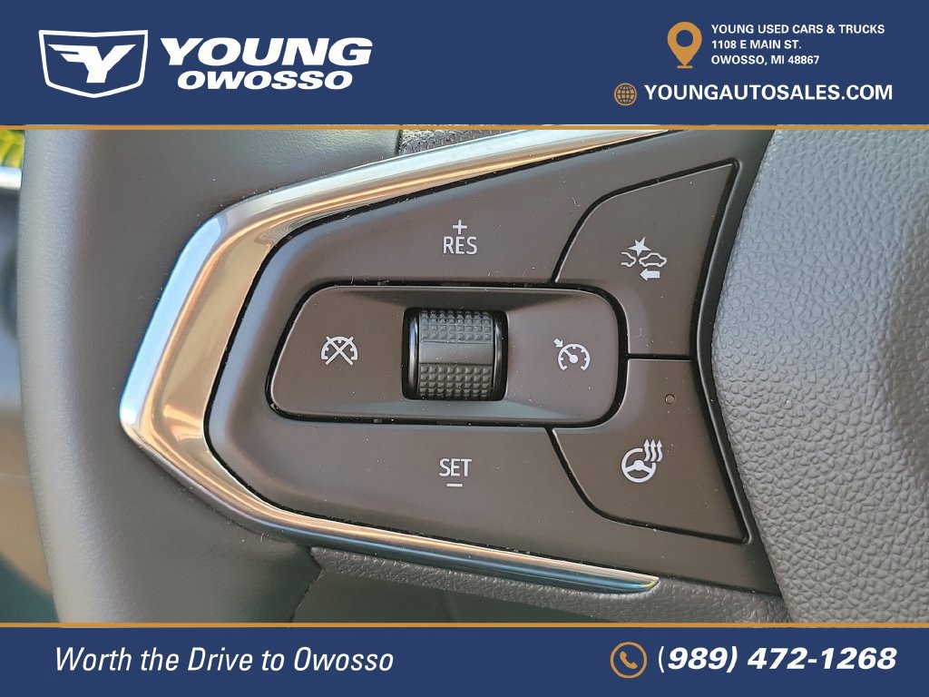 Used 2025 Chevrolet Trax LT w/ Driver Confidence Package FWD image 11