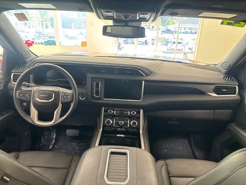 Used 2024 GMC Yukon Denali w/ LPO, Floor Liner Package image 22