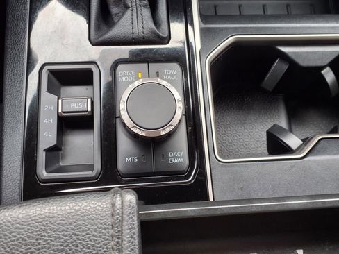 Used 2022 Toyota Tundra SR5 w/ TRD Off-Road Package image 15