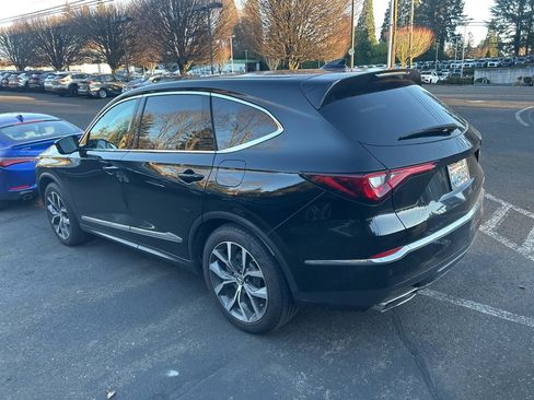 Used 2023 Acura MDX SH-AWD w/ Technology Package image 6