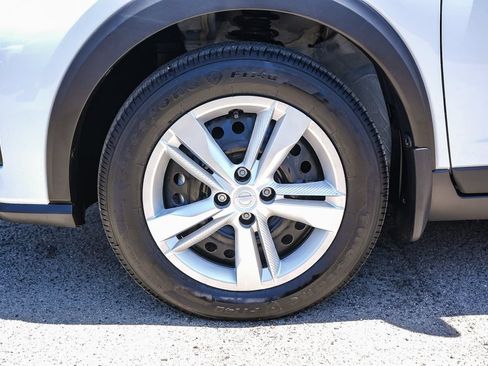 Used 2025 Nissan Kicks Play S FWD image 11