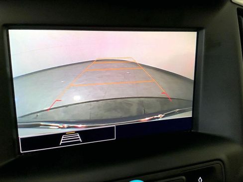 Used 2022 GMC Terrain SLE FWD image 21