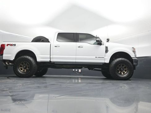 Used 2021 Ford F250 Lariat w/ Lariat Ultimate Package AWD/4WD image 44