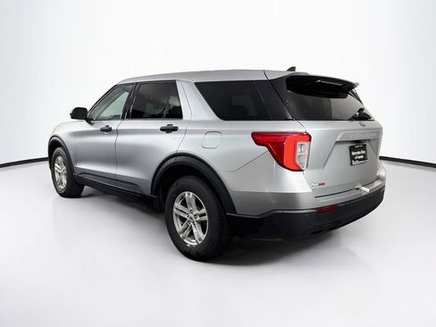 Used 2023 Ford Explorer 4WD image 5