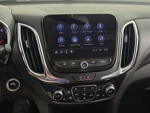Used 2023 Chevrolet Equinox Premier AWD/4WD image 13