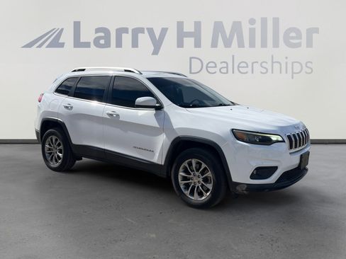 Used 2019 Jeep Cherokee Latitude Plus image 7