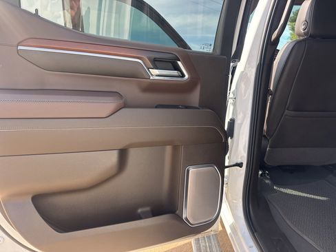 Used 2024 GMC Sierra 1500 Denali w/ Technology Package image 31