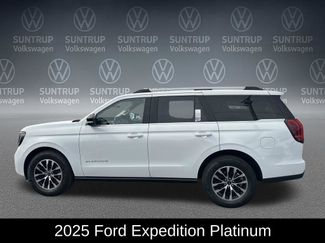 Used 2025 Ford Expedition Platinum video 2