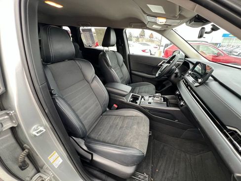 Used 2024 Mitsubishi Outlander SE image 30