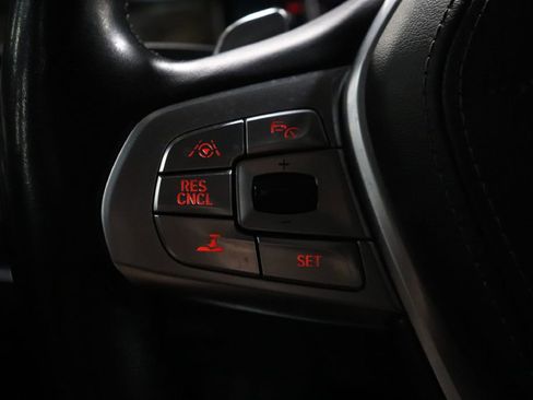 Used 2019 BMW 750i xDrive XI image 18