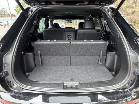 Used 2023 Mitsubishi Outlander SE Black Edition image 6