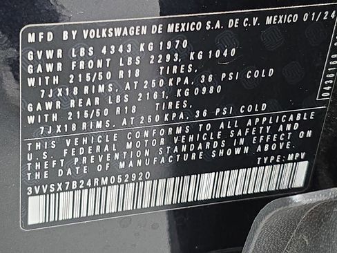 Certified 2024 Volkswagen Taos SE FWD image 34