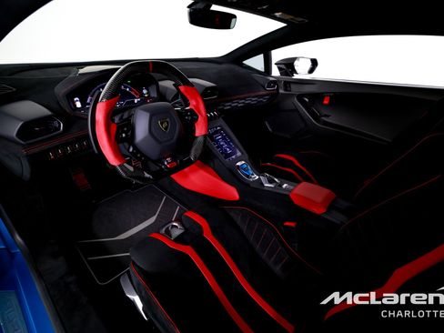 Used 2023 Lamborghini Huracan STO RWD image 12