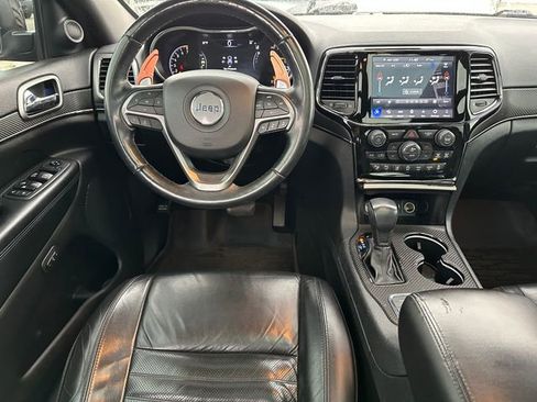 Used 2019 Jeep Grand Cherokee Limited X image 18