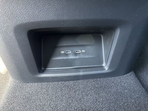 New 2026 Volkswagen Atlas Cross Sport SE FWD image 12