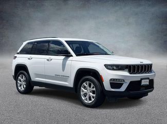 Used 2023 Jeep Grand Cherokee Limited AWD/4WD video 1