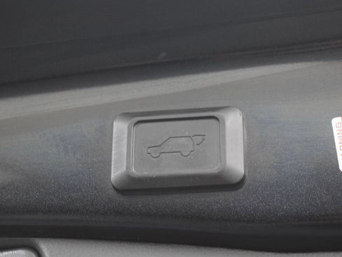 Used 2024 Toyota RAV4 XLE w/ Convenience Package AWD/4WD image 12