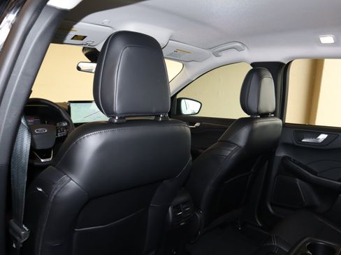 New 2026 Ford Escape SE image 35