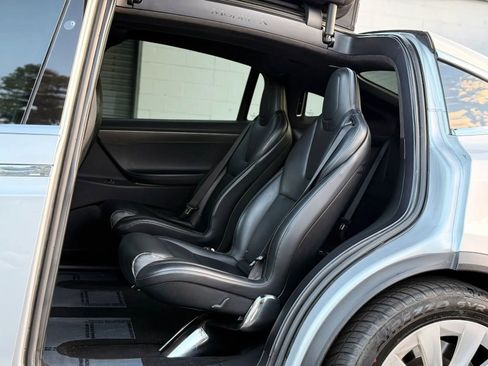 Used 2017 Tesla Model X 100D image 19