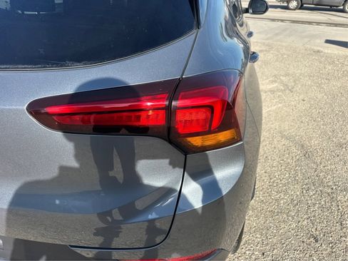 Used 2022 Buick Encore GX Essence image 23