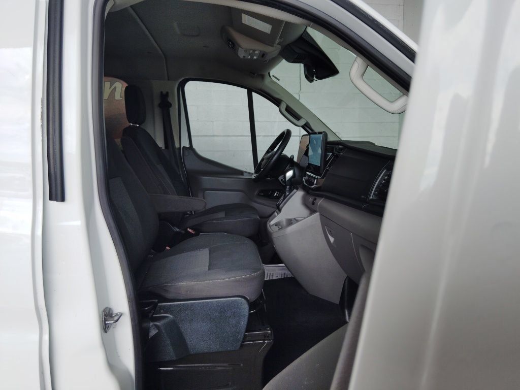 Used 2023 Ford Transit 350 XLT RWD image 12