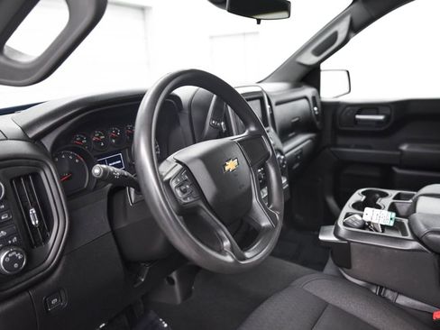 Used 2022 Chevrolet Silverado 1500 Custom image 16