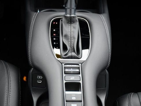 New 2026 Honda HR-V EX-L image 25