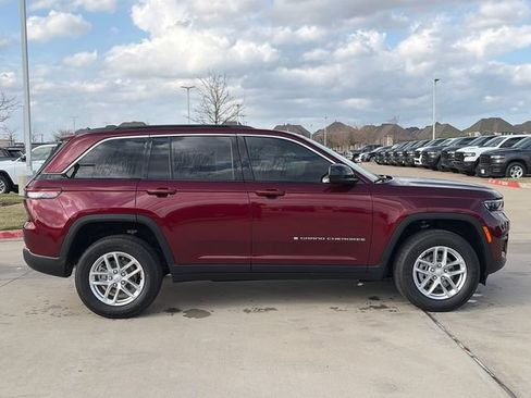 New 2026 Jeep Grand Cherokee Laredo X RWD image 10