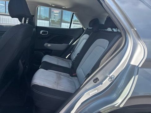 Used 2026 Hyundai Venue SEL FWD image 11