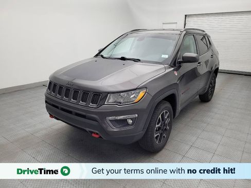 Used 2019 Jeep Compass Trailhawk w/ Cold Weather Group AWD/4WD image 1