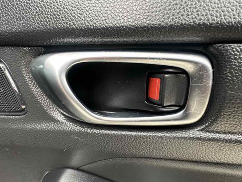 Used 2022 Honda Civic Sport image 37