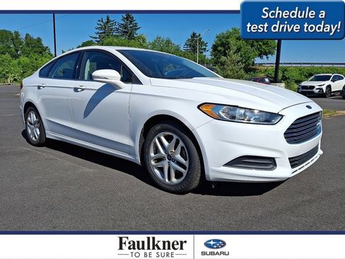 Used 2014 Ford Fusion SE FWD image 1