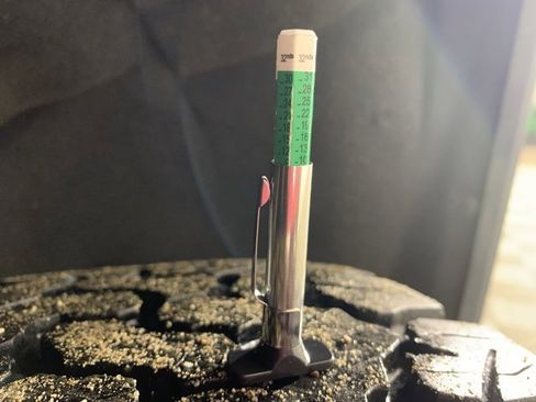 Used 2022 GMC Sierra 1500 AT4 image 38