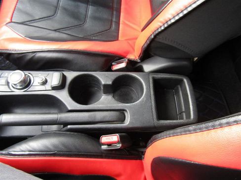 Used 2017 Toyota Yaris iA image 23