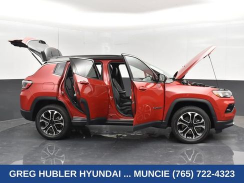 Used 2023 Jeep Compass Limited AWD/4WD image 40
