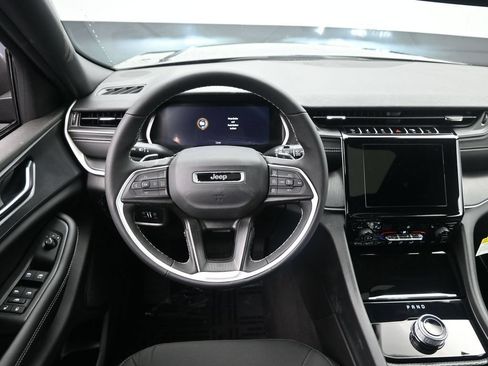 New 2026 Jeep Grand Cherokee Laredo X AWD/4WD image 24