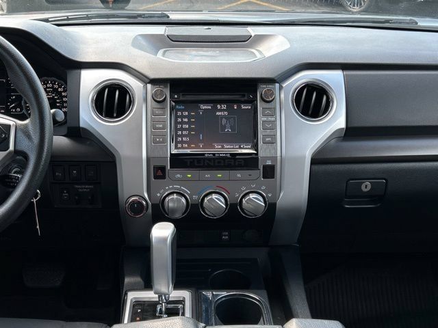 Used 2019 Toyota Tundra SR5 w/ Convenience Package AWD/4WD image 21
