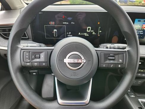 New 2026 Nissan Kicks SV FWD image 18