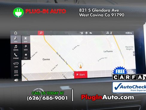 Used 2023 Porsche Macan AWD/4WD image 28