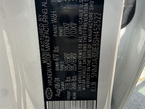 Used 2025 Hyundai Tucson SE image 36