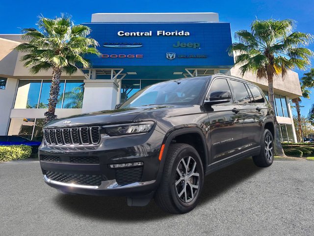 Used 2024 Jeep Grand Cherokee L Limited RWD image 9