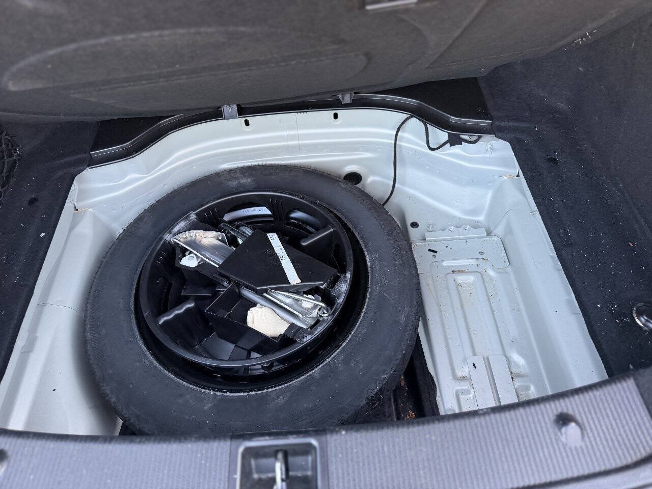 Used 2011 Honda CR-V EX-L image 30